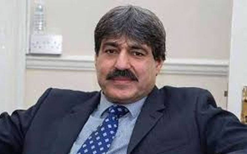 سینیٹر ناصر بٹ کا کمرشل مارکیٹ ماڈل بازار کا دورہ،تاجروں کی پیرافورس کیخلاف شکایات