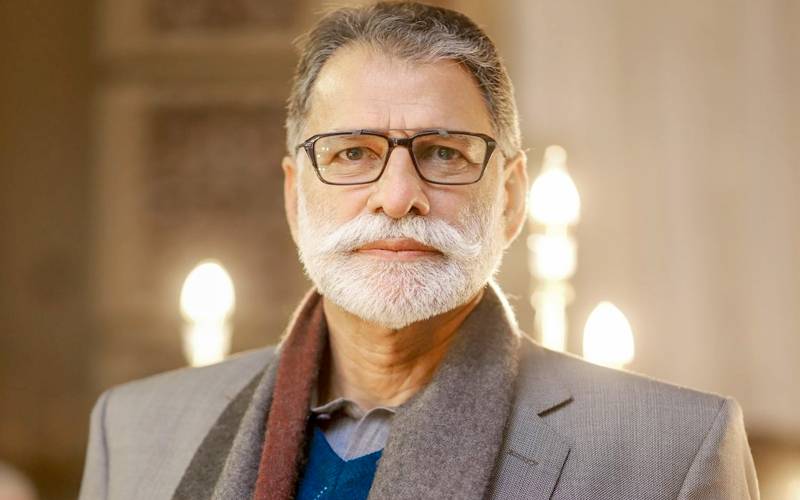  پارٹی ٹکٹ کے بدلے ڈھائی کروڑ مانگنے کا الزام،سابق وزیراعظم نےقانونی نوٹس بھجوادیا 