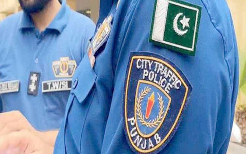 ٹریفک وارڈنز کا نفسیاتی چیک اپ کروانے کا فیصلہ