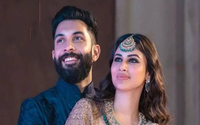 مونی رائے اور سوراج نمبیار نے بلآخر علیحدگی کا اعلان کردیا