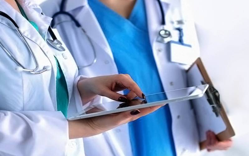  ہیلتھ کیئر مراکز کیلئےطبی عملے کی  کنٹریکٹ پربھرتیوں کا فیصلہ
