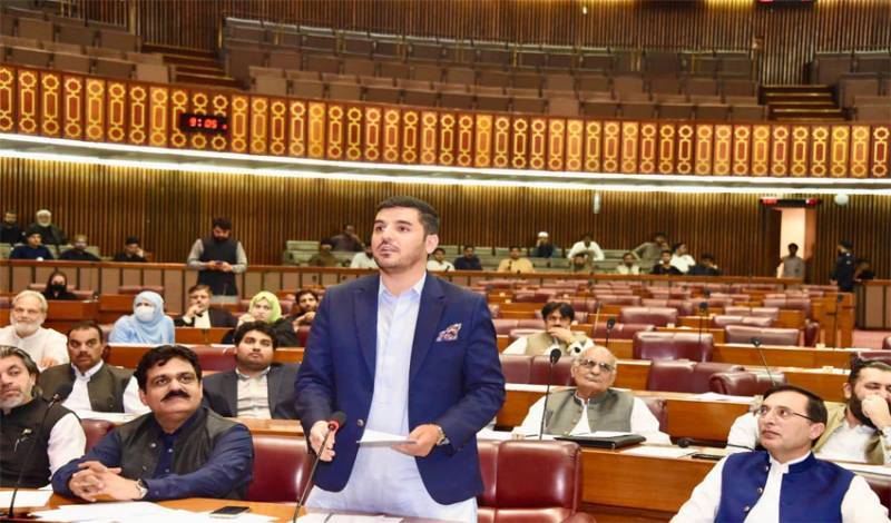 ڈپٹی کمشنر نے لڑکی کا نمبر دیا اور ملنے کو کہا، پی ٹی آئی رکن اسمبلی کا انکشاف
