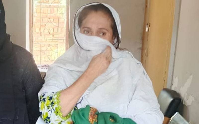  حیدرآباد کےتعلیمی اداروں میں منشیات بیچنے والی عورت گرفتار