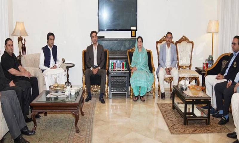 پیپلزپارٹی چیئرمین بلاول بھٹو زرداری کی ایم این اے ثمینہ خالد گھرکی سے ملاقات 