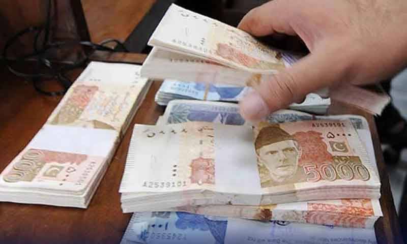 بینکوں سے بھاری رقم لیکر نکلنے والے شہریوں کیلئے پولیس سکیورٹی کا اعلان