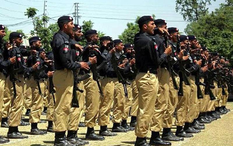 کراچی میں کتنے شہریوں پر ایک پولیس اہلکار تعینات ہے؟