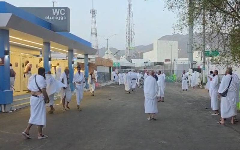 منیٰ میں روح پرور مناظر، لبیک اللہم لبیک کی صداؤں سے فضا گونج اٹھی