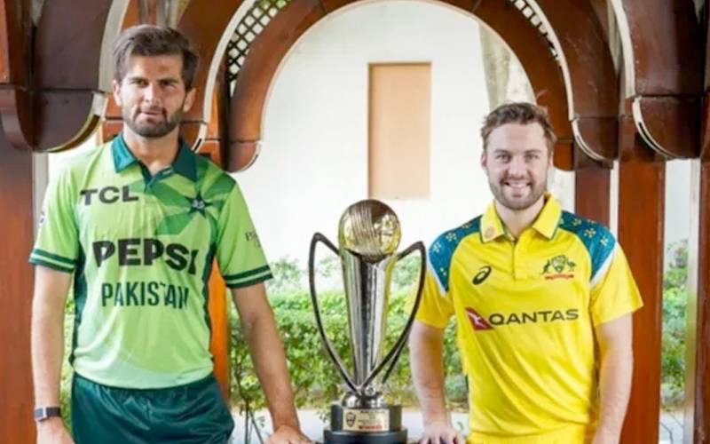 پہلا ون ڈے، پاکستان نے آسٹریلیا کو 5 وکٹ سے ہرا دیا