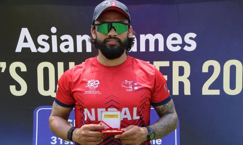 ٹی 20 ، نیپالی بلے باز 1 اوور میں 6 چھکے لگانے والے بیٹر بن گئے