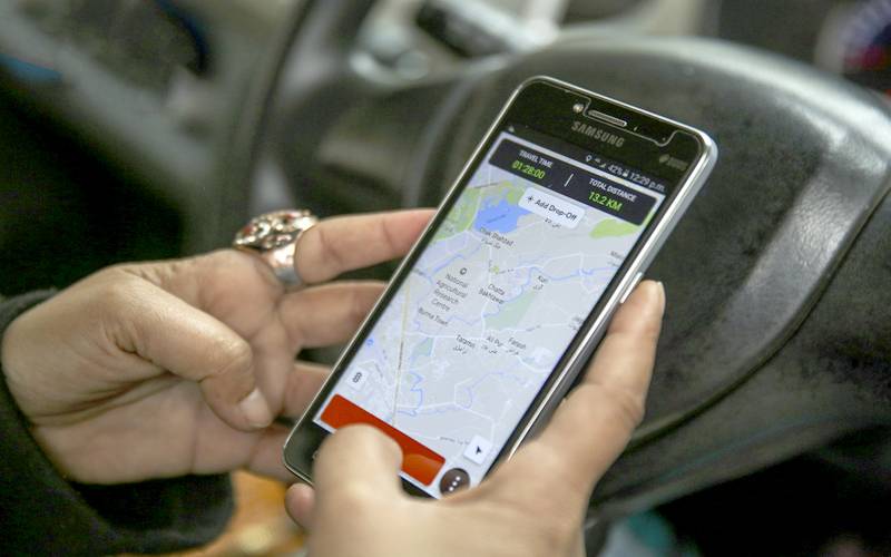 پبلک ٹرانسپورٹ اور آن لائن ٹیکسی سروسز کو سکیورٹی بار کوڈ لگانے کا فیصلہ 