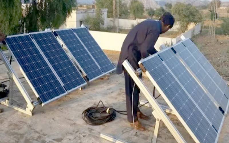 بجٹ سے قبل ہی سولر پینلزکی قیمتوں میں بڑا اضافہ