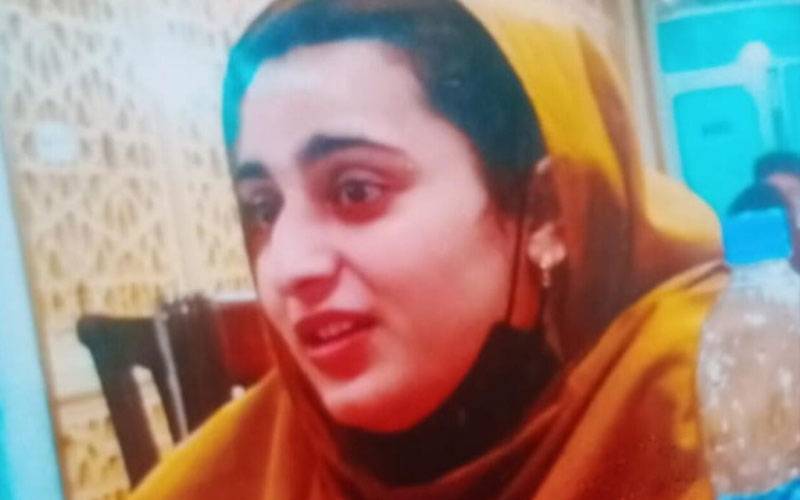  خاتون ڈاکٹر پر تیزاب پھینکنے والا پولیس انکاؤنٹر میں ہلاک، خاتون آغا خان ہسپتال میں زیرعلاج