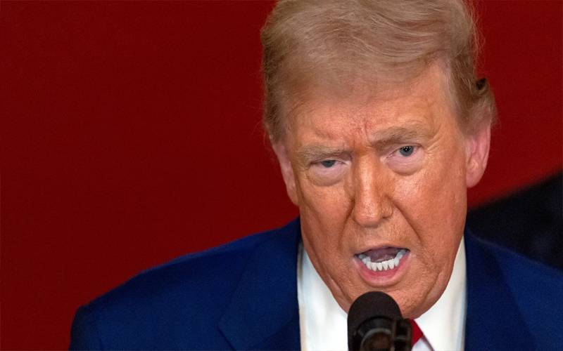 ایران پر بمباری جلد روک دی جائے گی، ڈیل نہ ہونے پر برا حال کردیں گے:صدر ٹرمپ