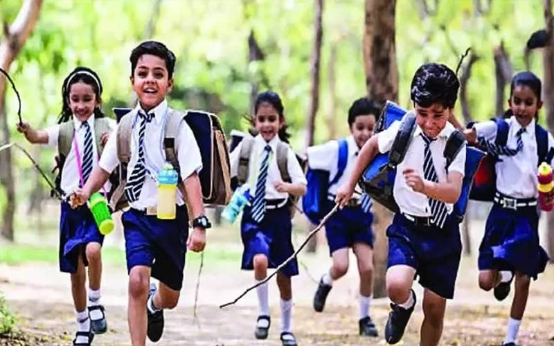 ملک میں 3 سے 5 سال کے بچوں کے سکولز میں داخلے کی شرح میں 9.9 فیصد کمی