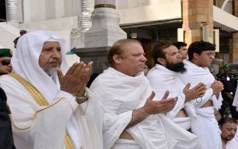 سربراہ مسلم لیگ ن محمد نواز شریف نے عمرہ کی سعادت حاصل کر لی
