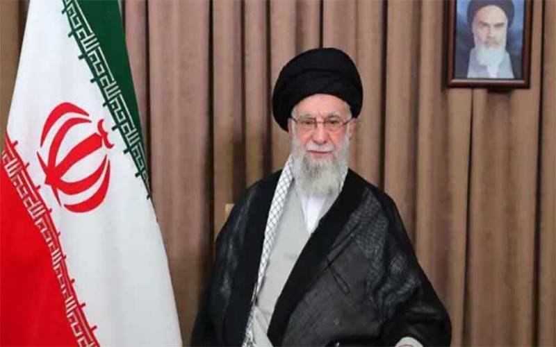 ایران کے سابق سپریم لیڈر شہید آیت اللہ خامنہ ای کی تدفین جولائی تک مؤخر