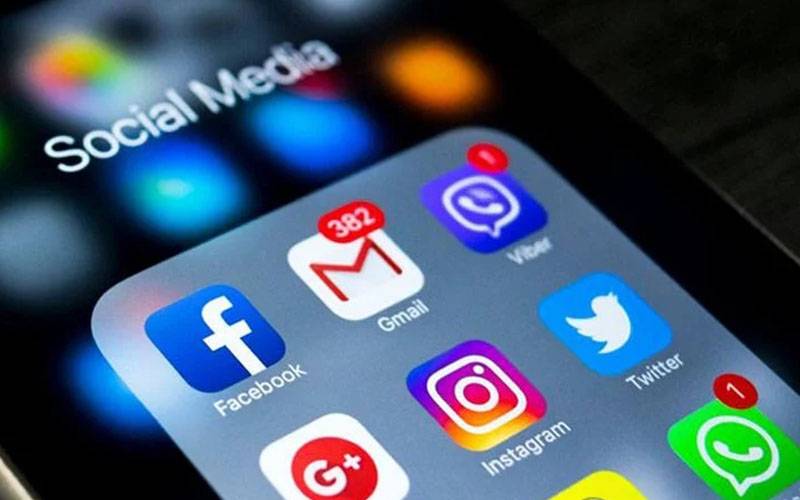 سوشل میڈیا آمدن پر 5 فیصد ود ہولڈنگ ٹیکس عائد 