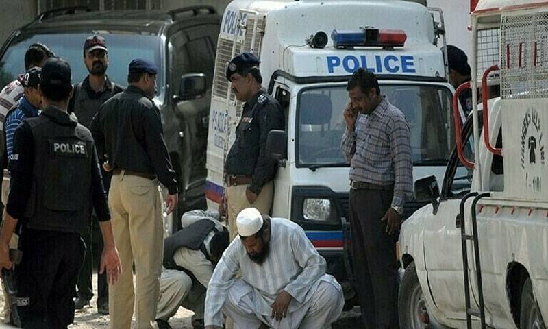 کراچی میں بینک وین سے 30 کروڑ روپے کی ڈکیتی کا مقدمہ درج