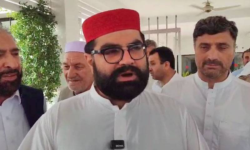 امن کوششیں خوش آئند، حکومت عوام کو معاشی ریلیف بھی دے: سینیٹر ایمل ولی خان