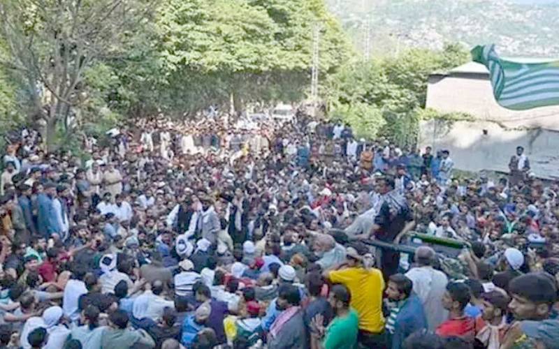  کالعدم جوائنٹ عوامی ایکشن کمیٹی سے مبینہ تعلق، سرکاری ملازمین کے خلاف کارروائیاں شروع