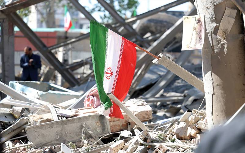 امریکا کے ایران پر فضائی حملے، ڈرون اسٹوریج کے مقامات اور ساحلی ریڈار سائٹس کو نشانہ بنایا