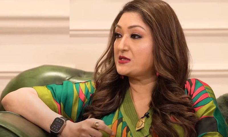 بھارتی اداکار گووندا کی اہلیہ سنیتا کے مبہم بیان نے انڈسٹری میں ہلچل مچا دی