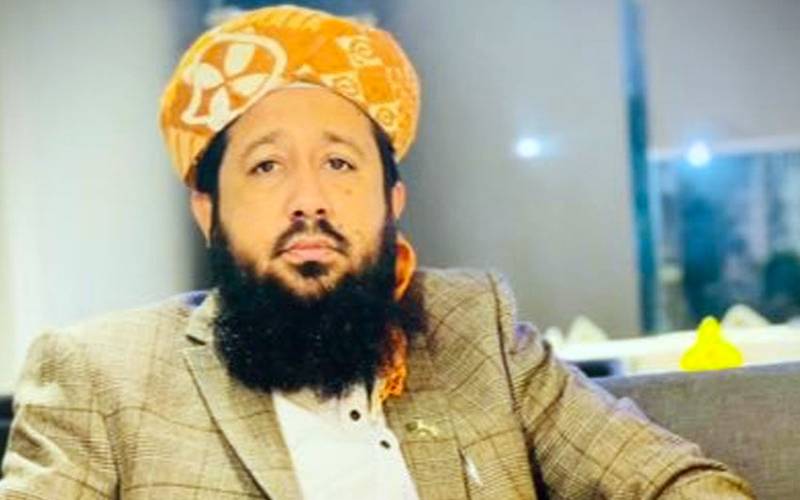 علامہ راشد سومرو کے قافلے میں گاڑی کو حادثہ، 2 افراد زخمی