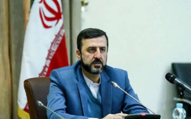 ایران کا فرانس اور عمان کو آبنائے ہرمز سے باردوی سرنگوں کی صفائی کی اجازت دینے سے انکار 
