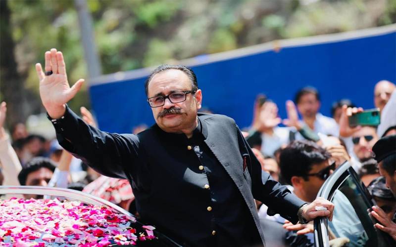   پیپلز پارٹی کو بڑا سیاسی جھٹکا، سردار تنویر الیاس نے پارٹی رکنیت سے استعفیٰ دے دیا