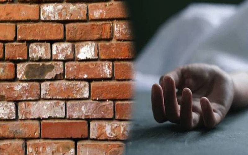  زیرِ تعمیر عمارت کی دیوار گرنے سے 8 سالہ بچہ جاں بحق 