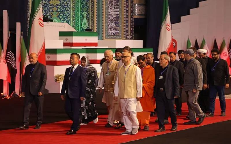 مودی کا ایرانی سپریم لیڈر کی آخری رسومات میں جانے سے انکار،بھارتی دوغلی پالیسی عیاں