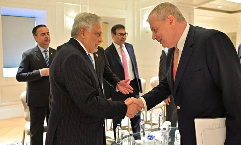 نائب وزیراعظم اسحاق ڈار کی ترک کاروباری گروپ کوچ ہولڈنگ کے وفد سے ملاقات