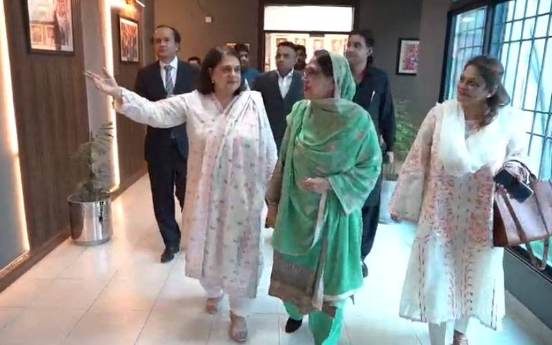 فریال تالپور کا بینظیر انکم سپورٹ پروگرام ہیڈکوارٹرز کا دورہ، مختلف پروگرامز پر بریفنگ دی گئی