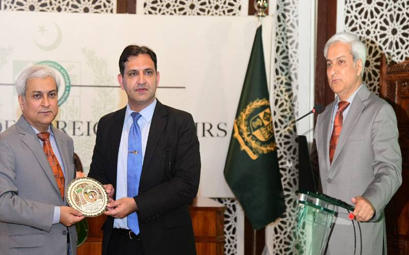 نیشنل میڈیا ورکشاپ کے 85 رکنی وفد کا وزارتِ خارجہ کا دورہ،خارجہ پالیسی اور سفارتی ترجیحات پربریفنگ