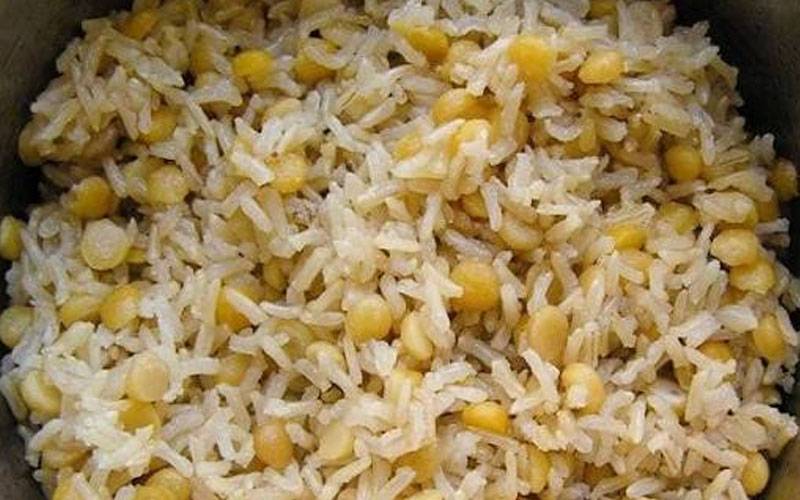 سادگی میں چھپا لاجواب ذائقہ، چنے کی دال کی کھچڑی بنانے کا آسان طریقہ