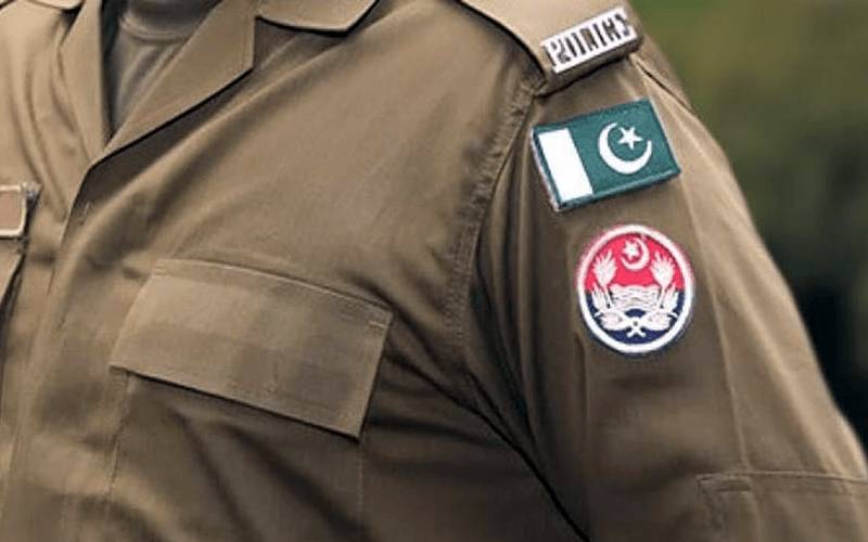 خون کا عطیہ دینے والے پولیس اہلکاروں کو انعام اور چھٹی دینے کا فیصلہ