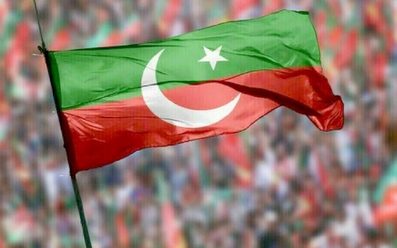 تحریک انصاف کا 13 اور 14 اگست کی درمیانی شب یوم آزادی منانے کا فیصلہ 