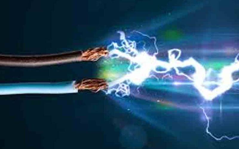 کاہنہ: کرنٹ لگنے پر 6 سالہ بچہ جاں بحق