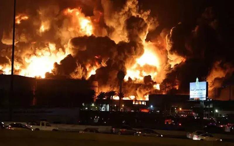 ریاض میں صوفہ فیکٹری میں خوفناک آتشزدگی، 16 بنگلہ دیشی جاں بحق