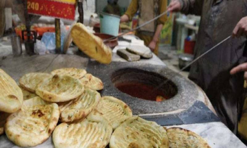 راولپنڈی :آٹے کی ترسیل بند ہونے پر نان بائی ایسو سی ایشن کا تندور بند کرنےکا عندیہ 