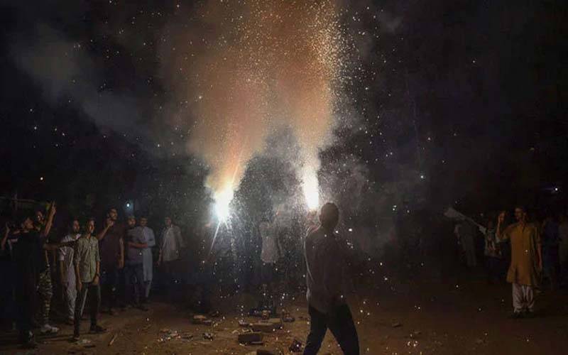کراچی: جشن آزادی کے موقع پر ہوائی فائرنگ، بچے سمیت 3 افراد زخمی