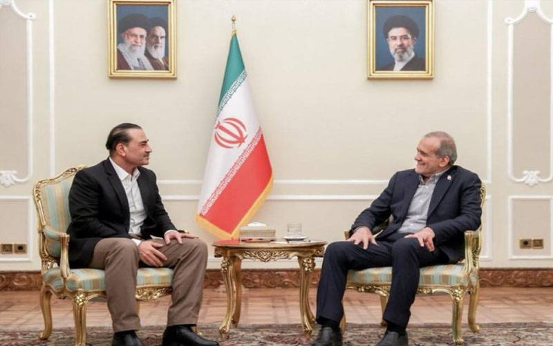 فیلڈ مارشل سید عاصم منیر کی ایرانی صدرمسعود پزشکیان سے ملاقات, علاقائی سیکیورٹی صورتحال پر تفصیلی گفتگو 