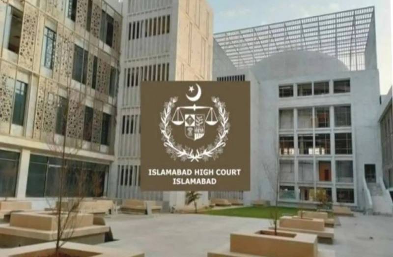 عمران خان کی طرح سہولتیں مانگنے والے قیدیوں کی درخواستیں خارج