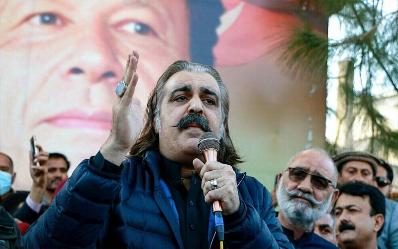 علی امین گنڈاپور کے اہم انکشافات، خٹک سے ملاقات ،مائنس بانی پی ٹی آئی سے متعلق بڑا دعویٰ