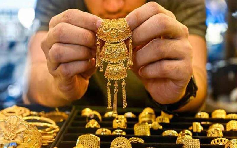 پاکستان اورعالمی منڈی میں سونے کی قیمت میں بڑی کمی  