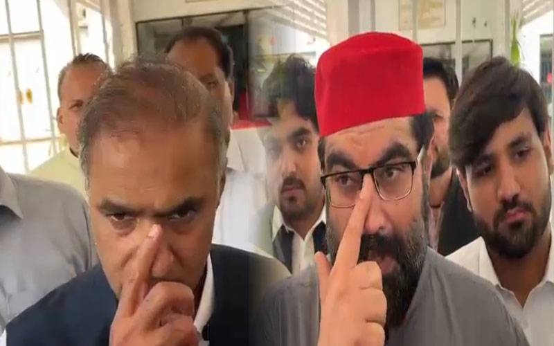 سینیٹ کمیٹی اجلاس میں تلخ کلامی کا معاملہ!پارلیمنٹ کے باہر کیا ہوا؟ایمل ولی اور عابدشیرعلی پھر آمنے سامنے