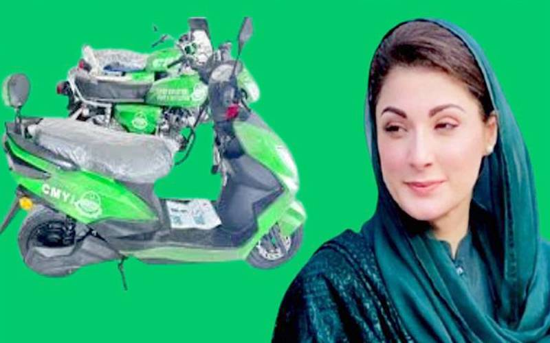  ای بائیکس سکیم؛طلبہ و طالبات  کیلئے سکوٹی سکولز اور جین زی کاؤنٹرز قائم