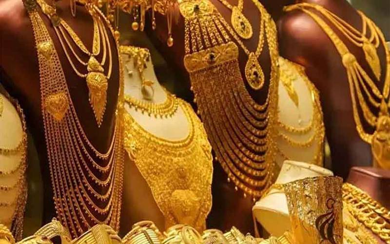 عالمی منڈی میں سونے کی قیمت میں کمی ریکارڈ 