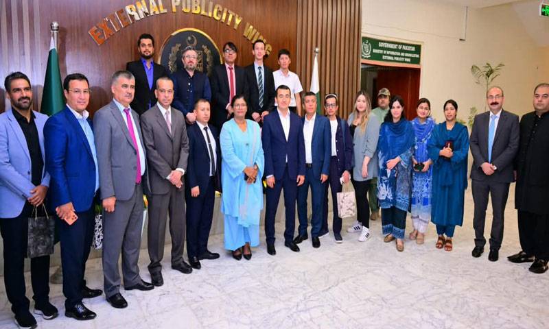 ازبکستان کا 10 رکنی میڈیا وفد سات روزہ دورے پر پاکستان پہنچ گیا