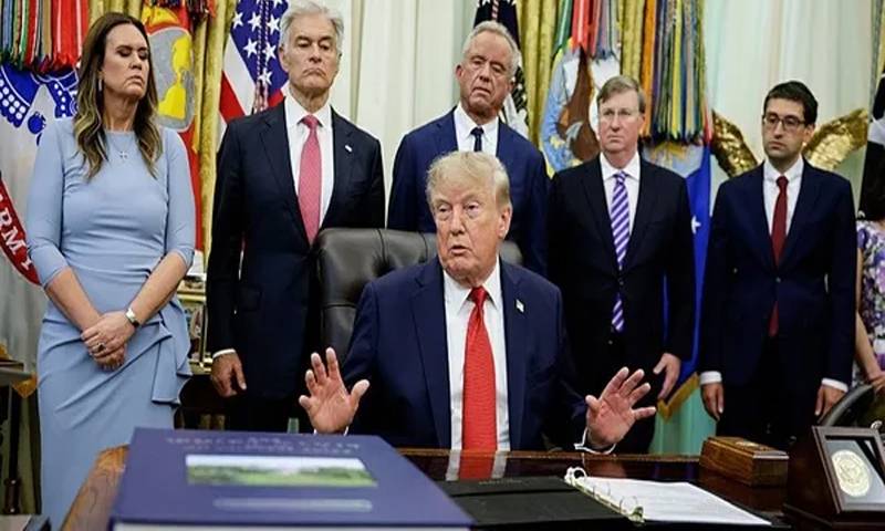  امریکی کنٹرول، ٹرمپ نے ڈنمارک اور گرین لینڈ کیساتھ معاہدے کا اعلان کر دیا